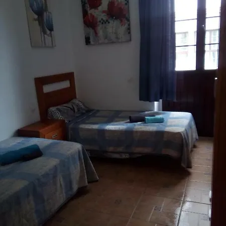 Πανσιόν Casa Ripoche 2*