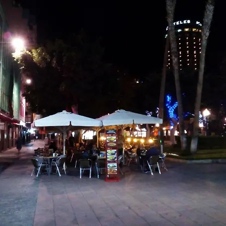 Πανσιόν Casa Ripoche 2*
